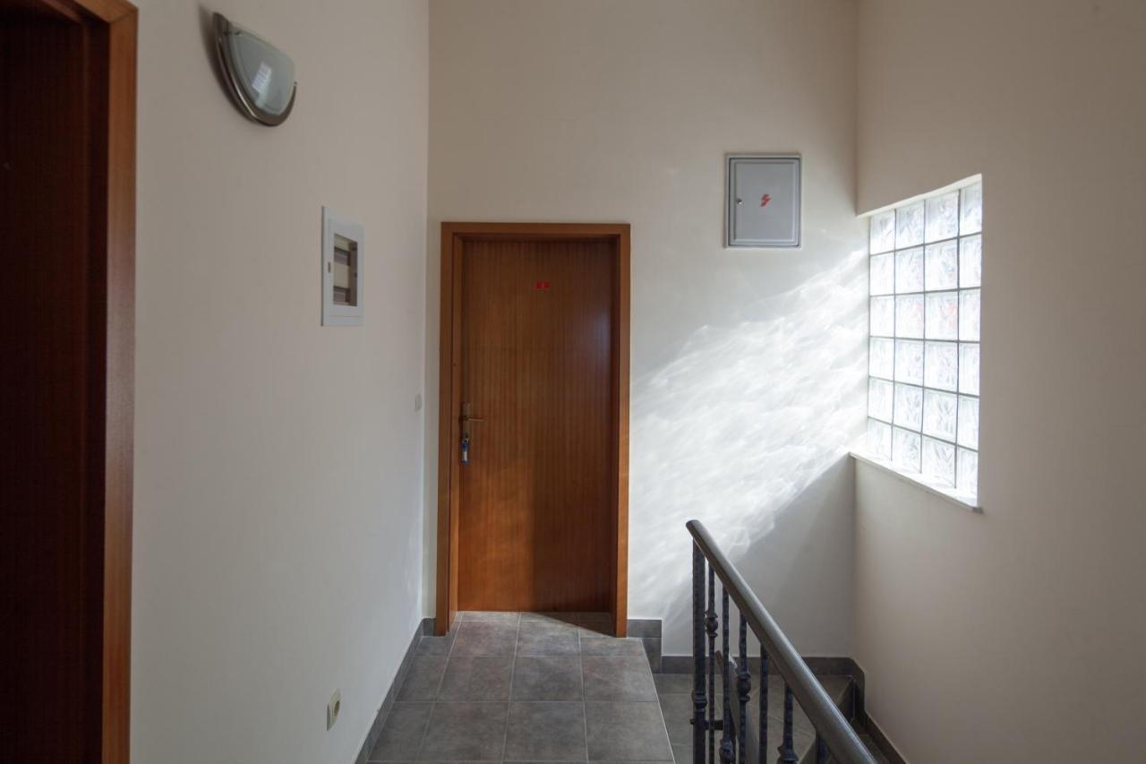 Apartments By The Sea Bilo, Primosten - 4191 Exterior photo